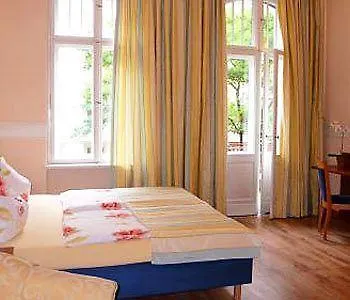 Otel City Pension Al Vita Berlin